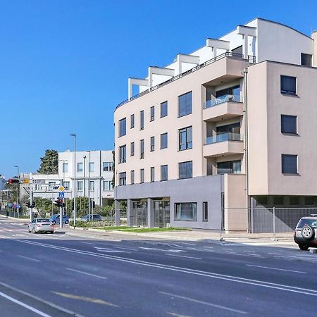 Apartments Perla With Free Parking Zadar Zewnętrze zdjęcie