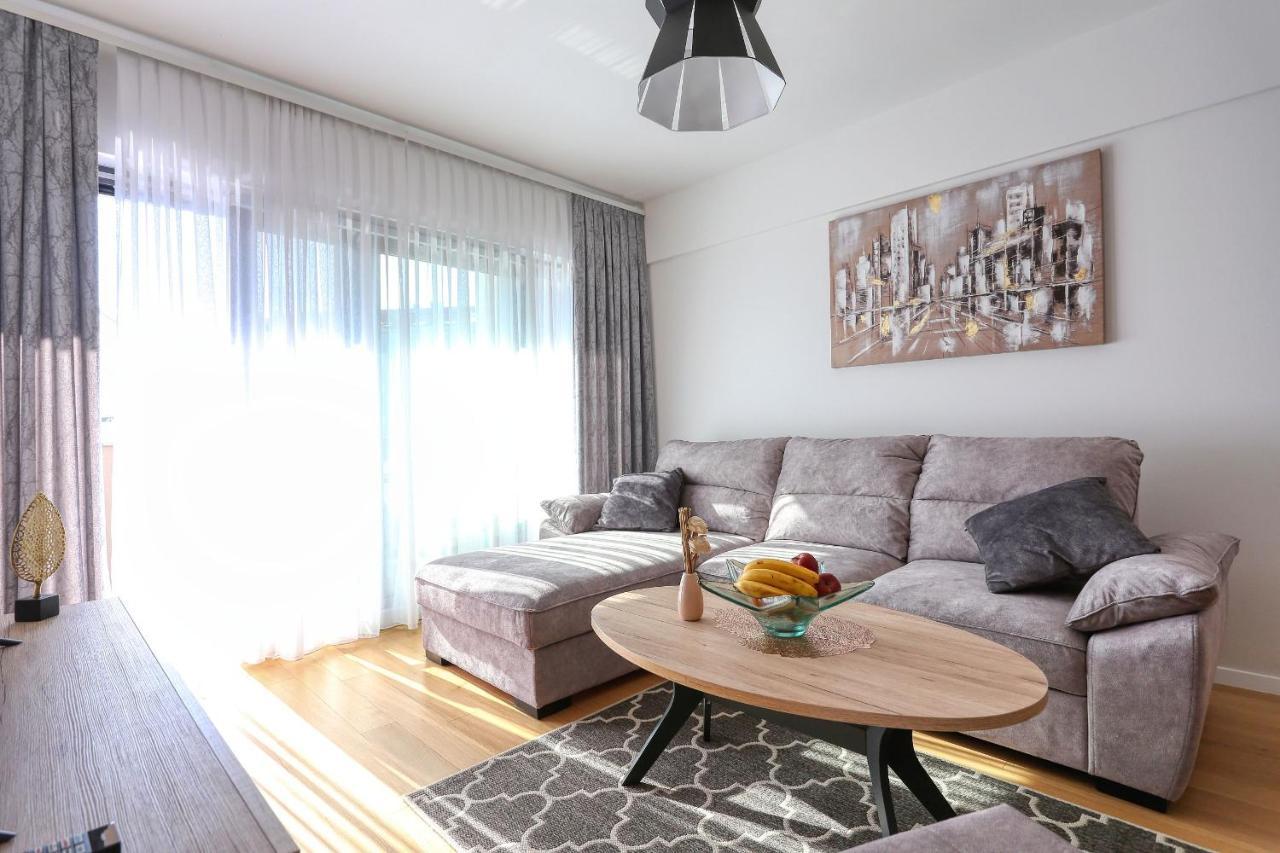 Apartments Perla With Free Parking Zadar Zewnętrze zdjęcie