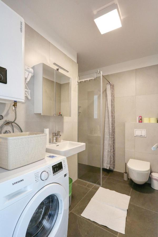 Apartments Perla With Free Parking Zadar Zewnętrze zdjęcie