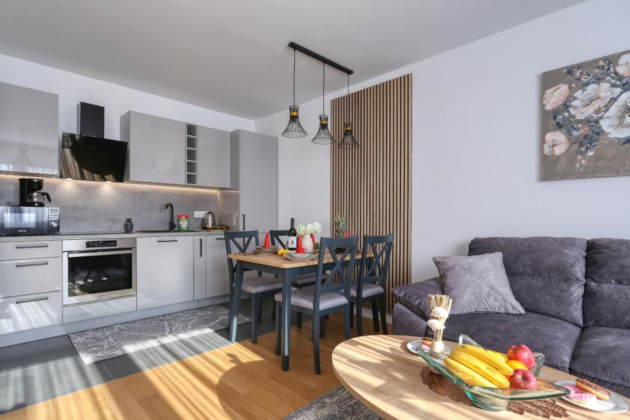 Apartments Perla With Free Parking Zadar Zewnętrze zdjęcie