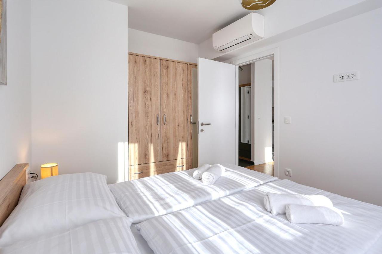 Apartments Perla With Free Parking Zadar Zewnętrze zdjęcie