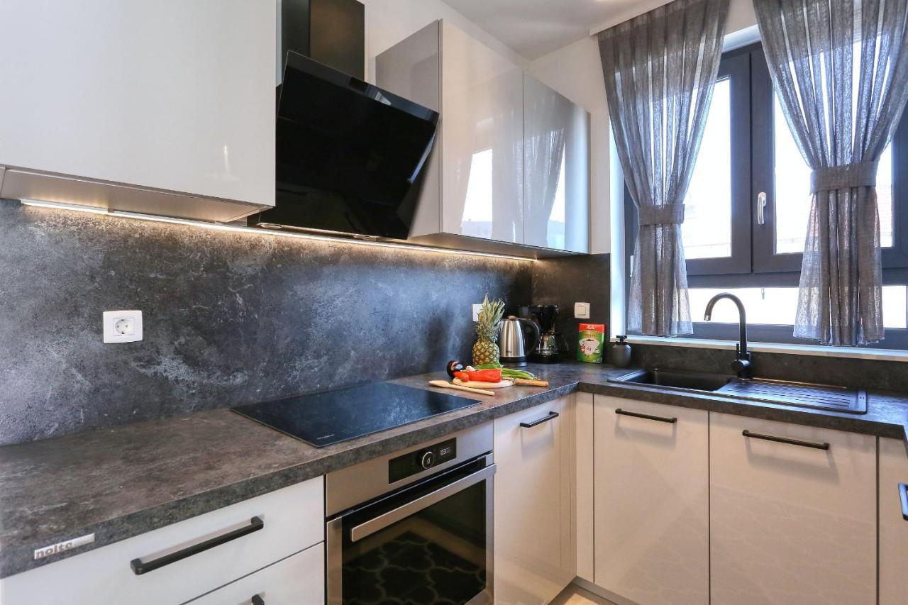 Apartments Perla With Free Parking Zadar Zewnętrze zdjęcie