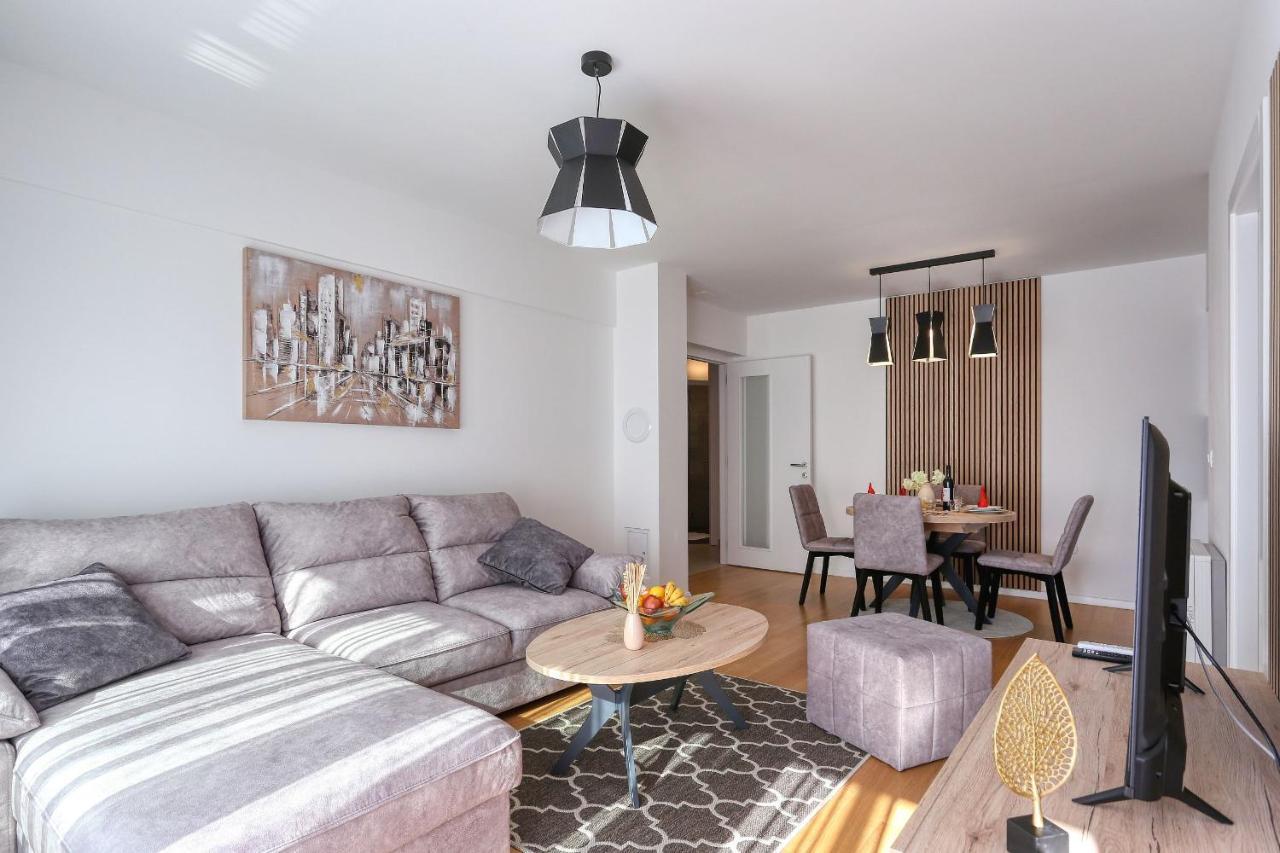 Apartments Perla With Free Parking Zadar Zewnętrze zdjęcie