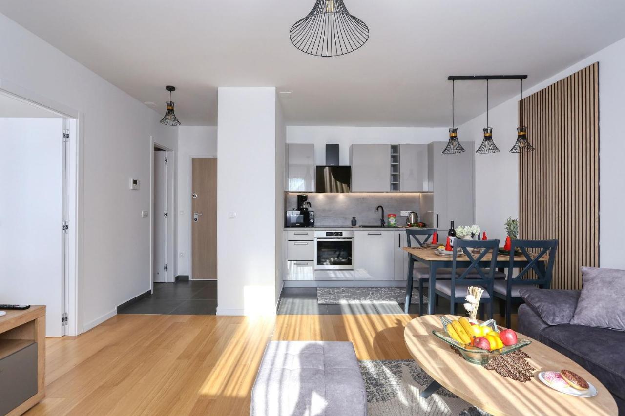 Apartments Perla With Free Parking Zadar Zewnętrze zdjęcie